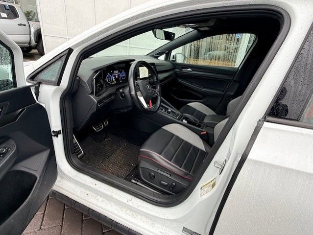 Used 2022 Volkswagen GTI Autobahn image 4