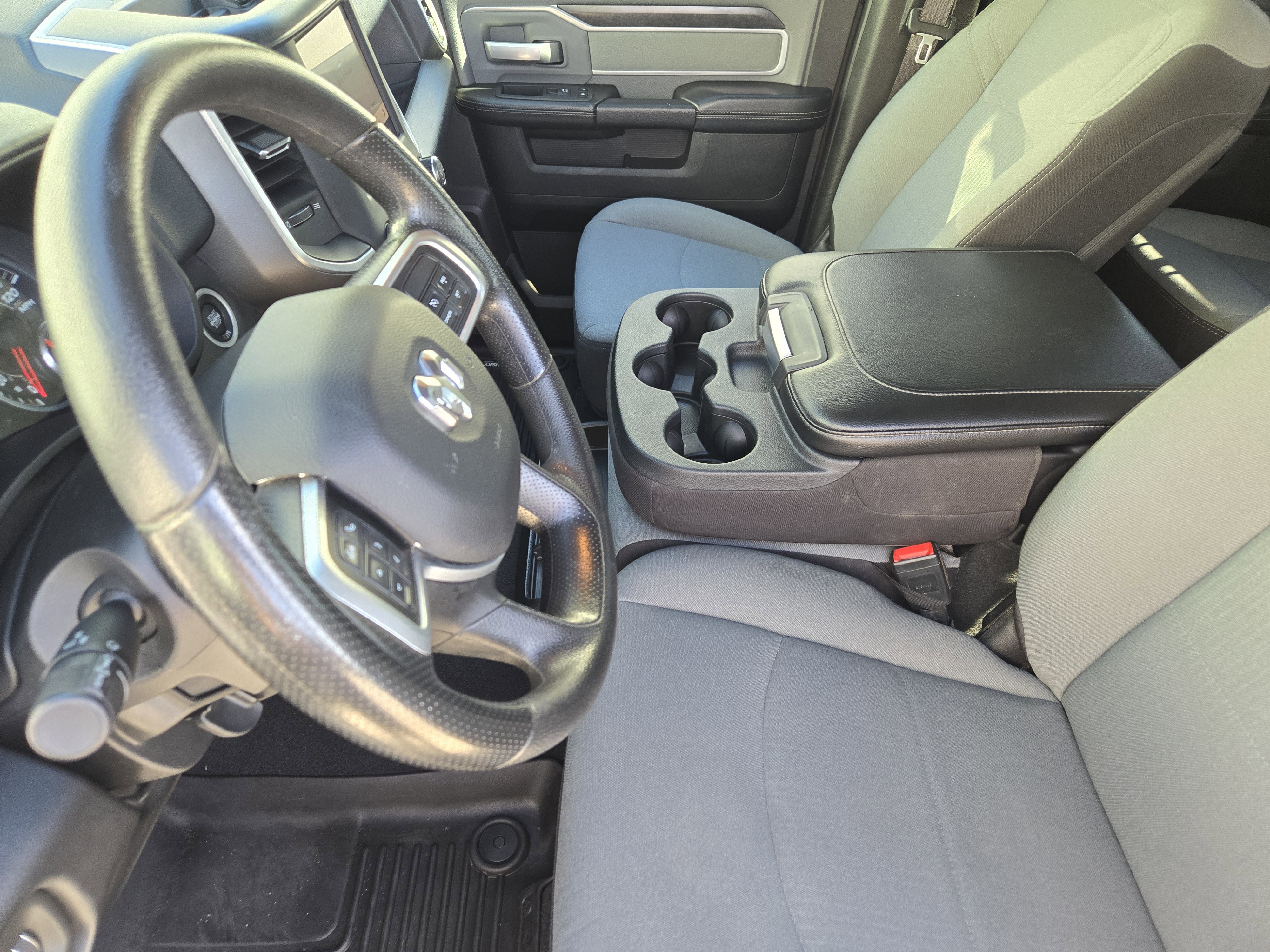 Used 2022 RAM 2500 Big Horn image 16