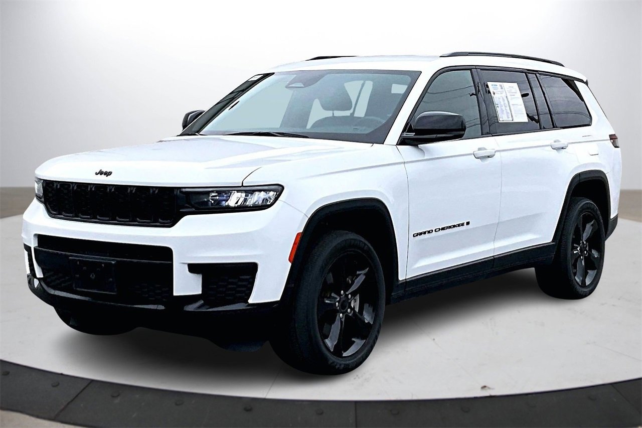 Used 2021 Jeep Grand Cherokee L Laredo image 4