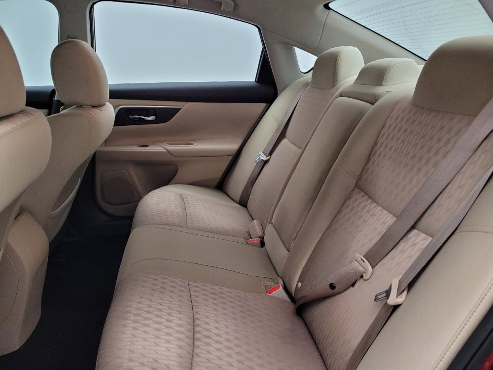 Used 2016 Nissan Altima 2.5 SV FWD image 18