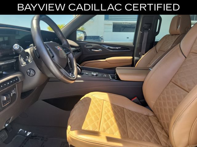 Certified 2024 Cadillac Escalade Sport w/ LPO, ONYX Package AWD/4WD image 25