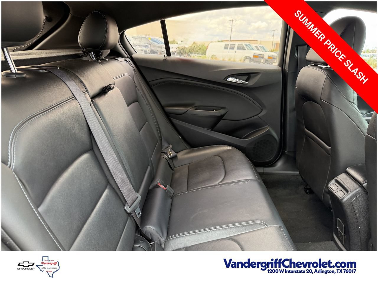 Used 2017 Chevrolet Cruze Premier FWD image 28