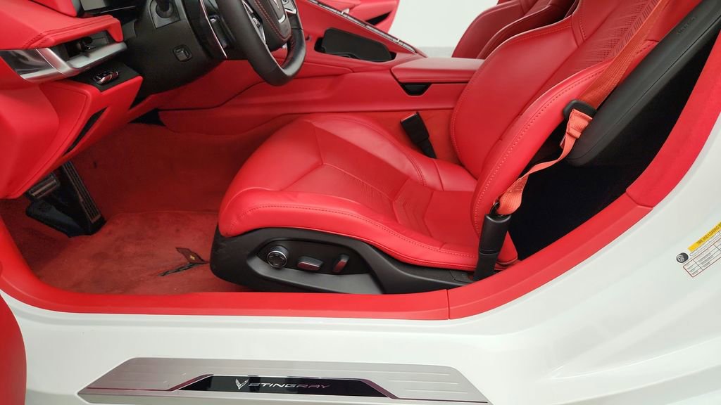 Used 2023 Chevrolet Corvette Stingray Premium Conv w/ Z51 Performance Package RWD image 41
