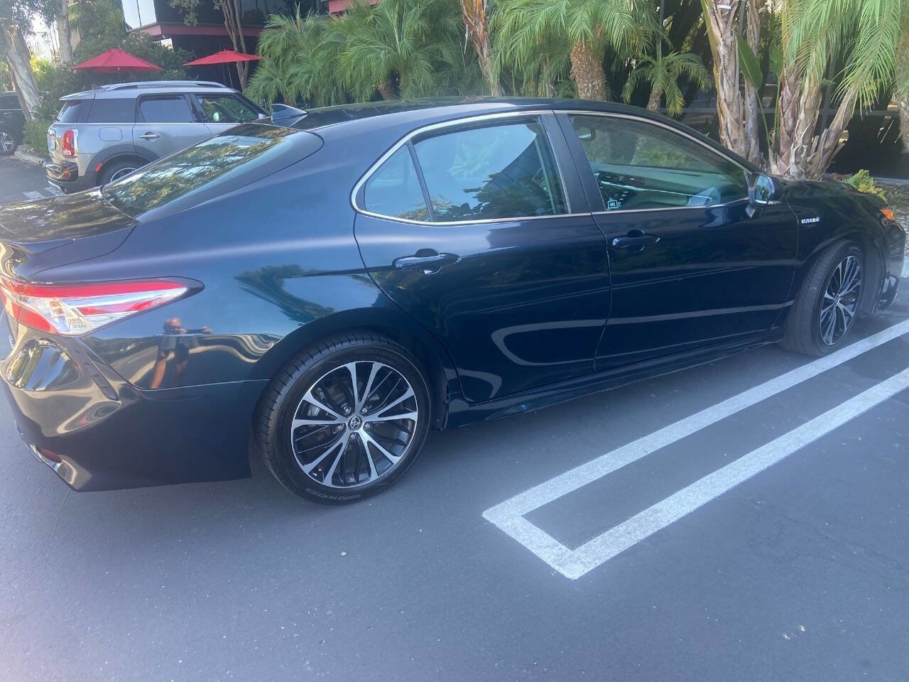 Used 2020 Toyota Camry SE image 26