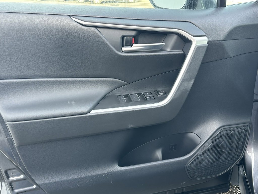 New 2025 Toyota RAV4 XLE image 9