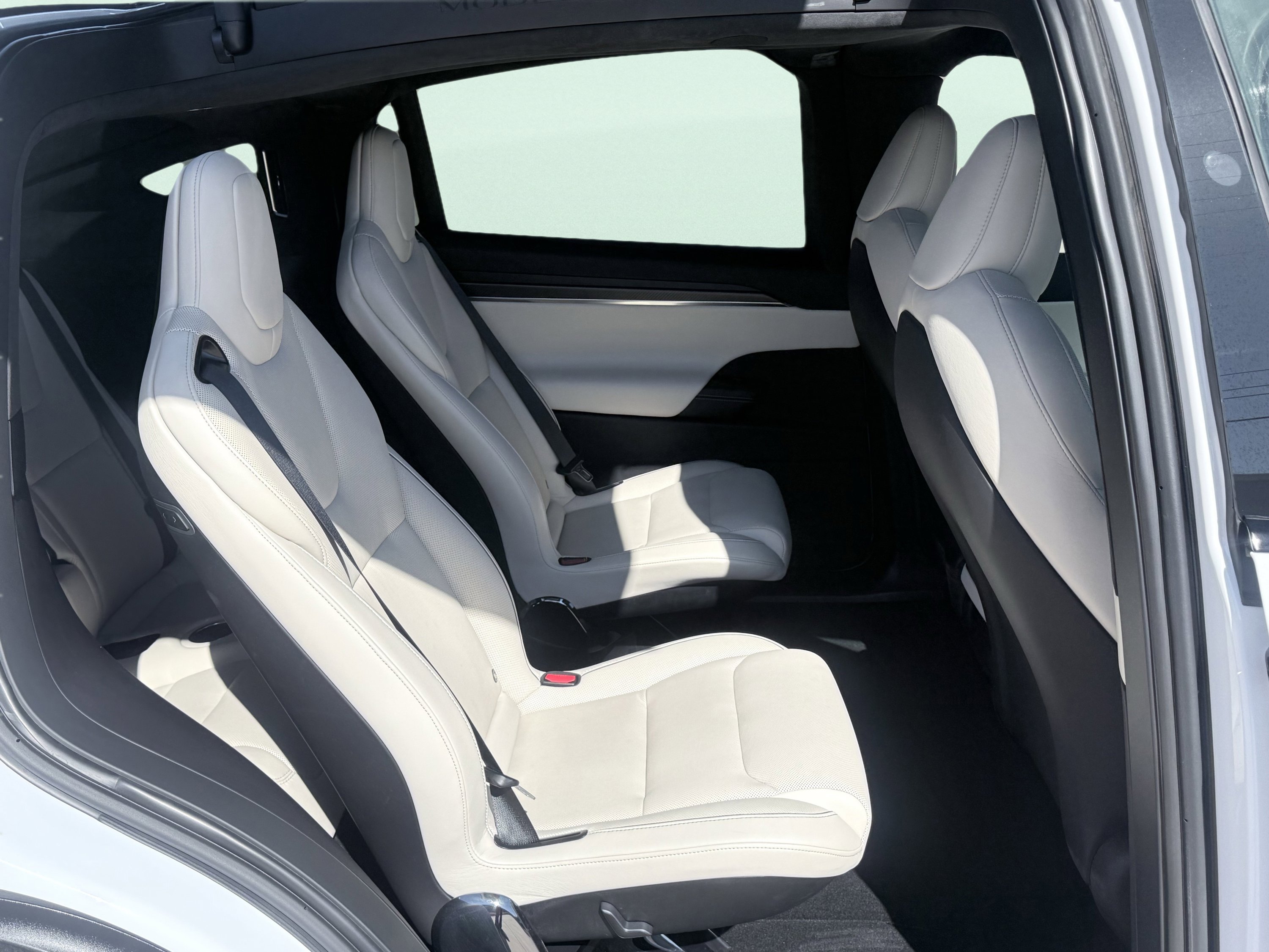 Used 2022 Tesla Model X Plaid image 51