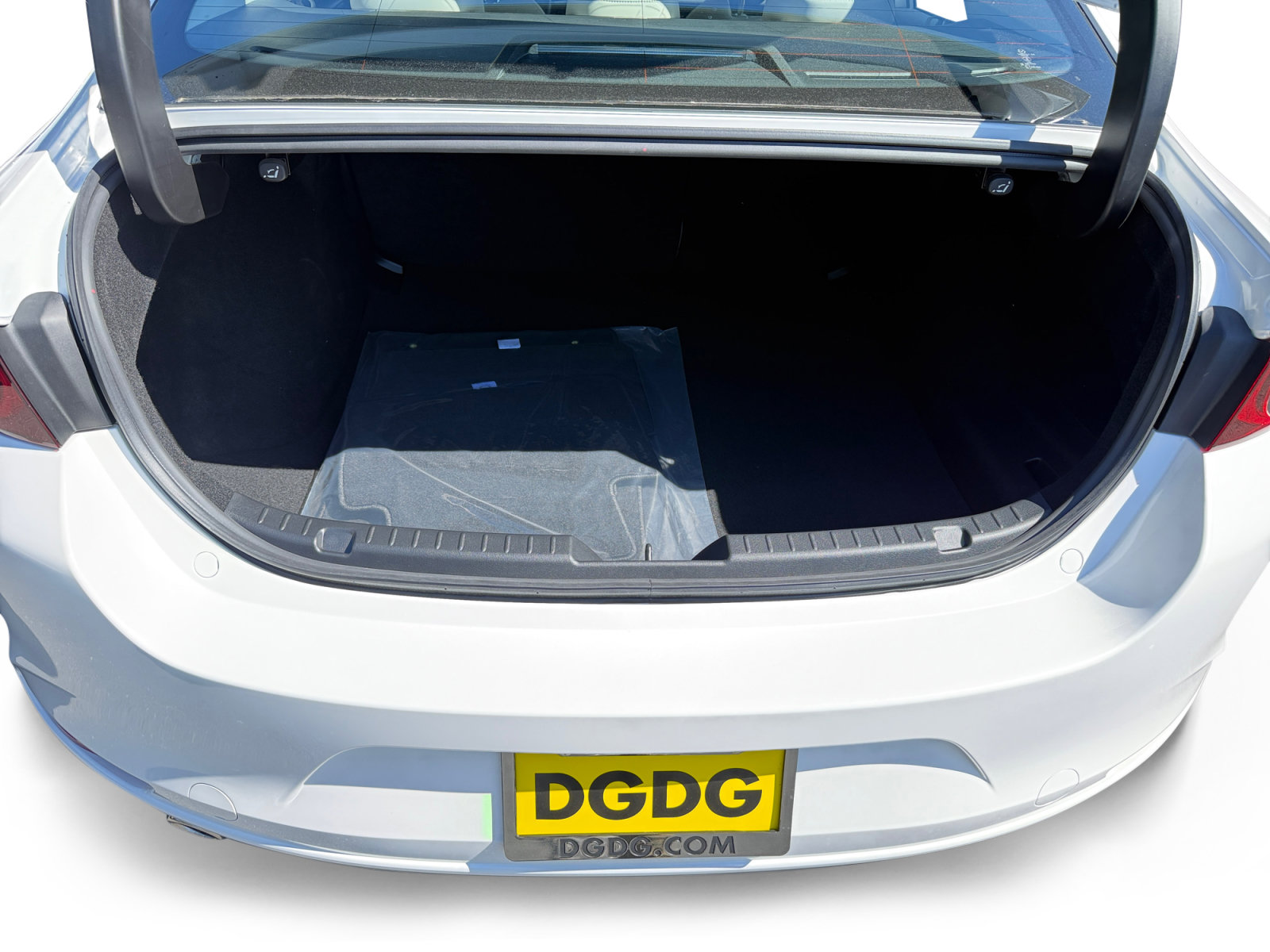 New 2026 MAZDA MAZDA3 2.5 S Sedan w/ Preferred Pkg FWD image 17
