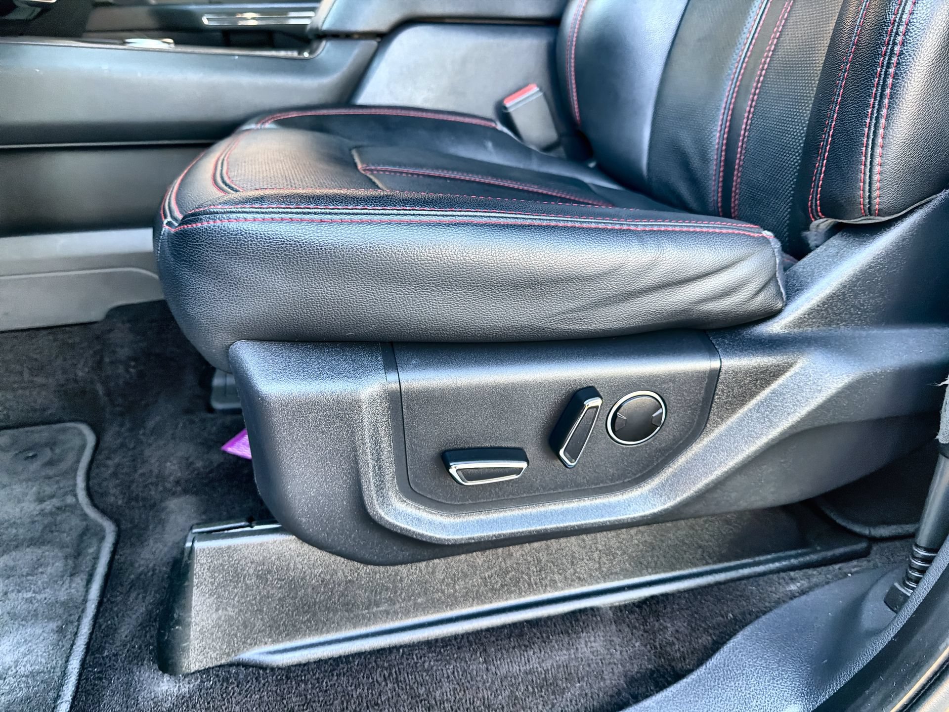 Certified 2023 Ford Expedition Limited RWD image 12