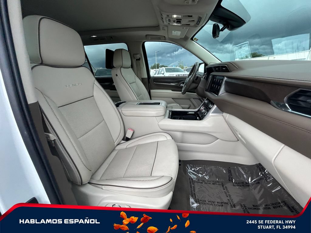 Used 2021 GMC Yukon XL Denali w/ Denali Premium Package RWD image 20