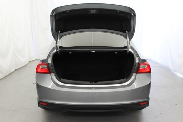 Used 2023 Chevrolet Malibu LT FWD image 11
