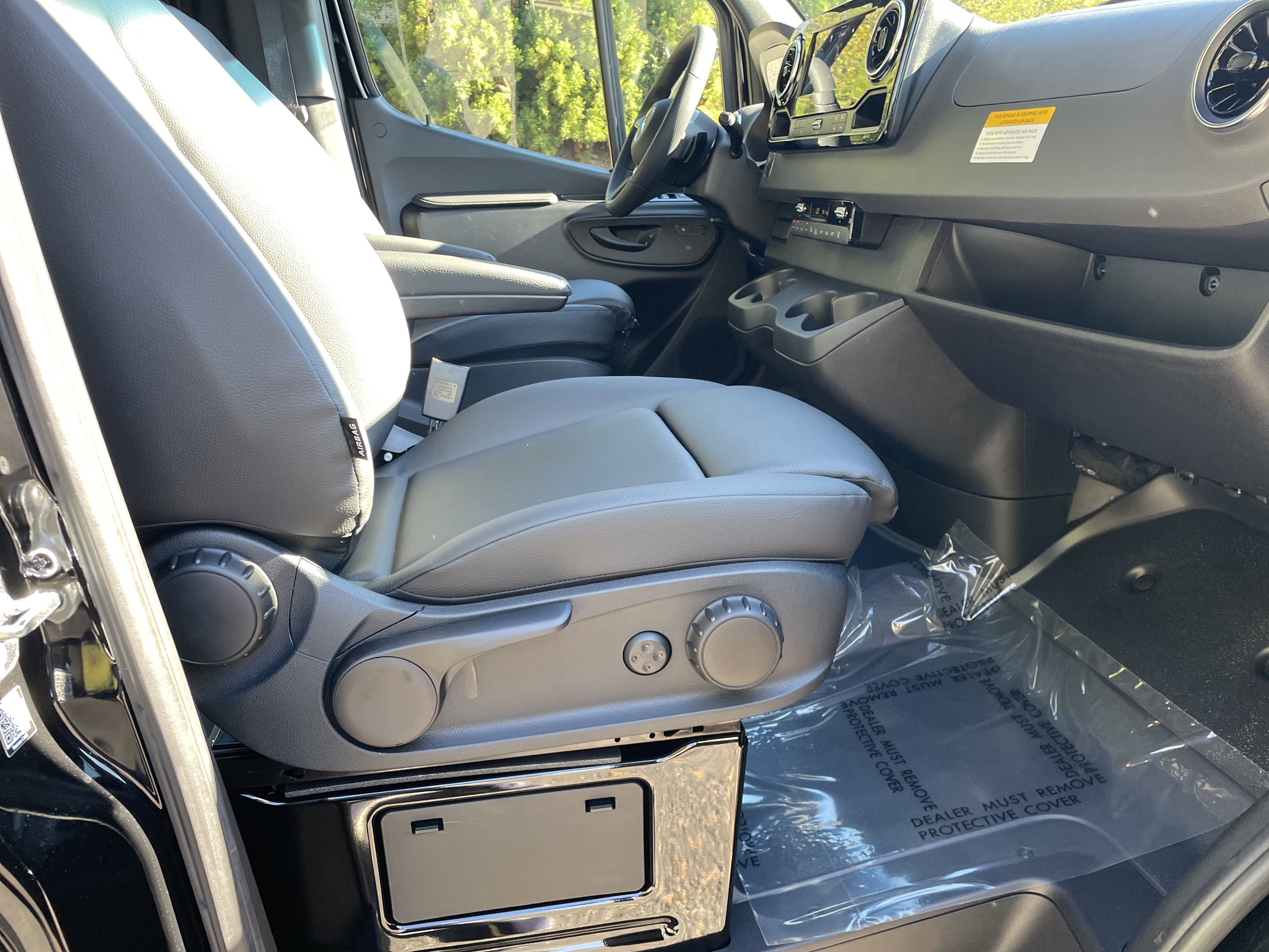 New 2026 Mercedes-Benz Sprinter 2500 image 40