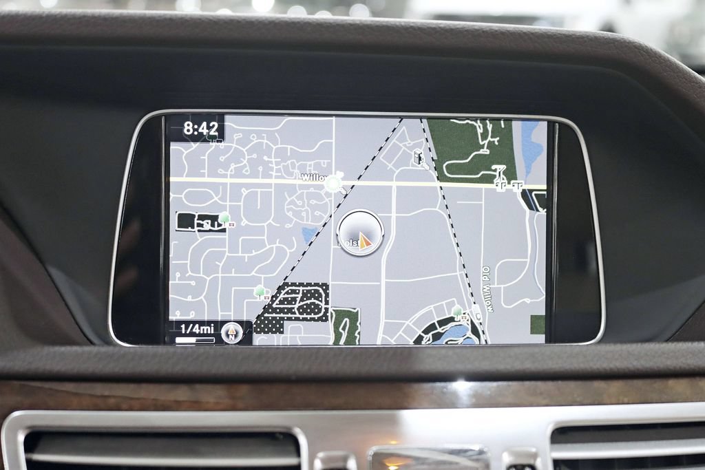 Used 2016 Mercedes-Benz E 350 4MATIC Wagon w/ Premium Package image 17