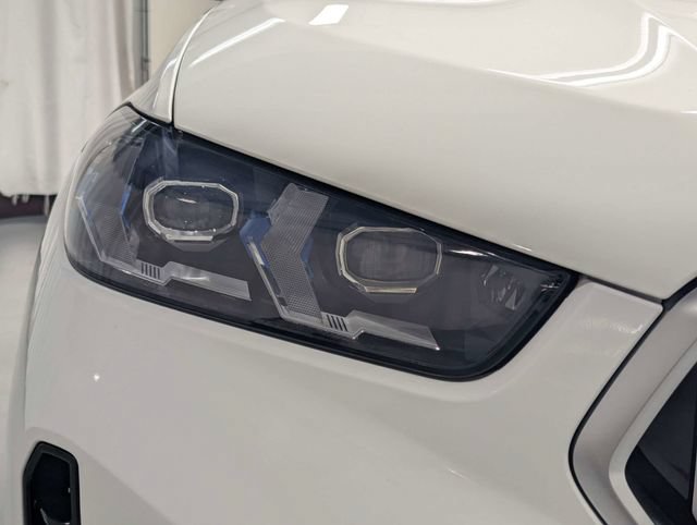 Used 2024 BMW X6 xDrive40i w/ Premium Package AWD/4WD image 30