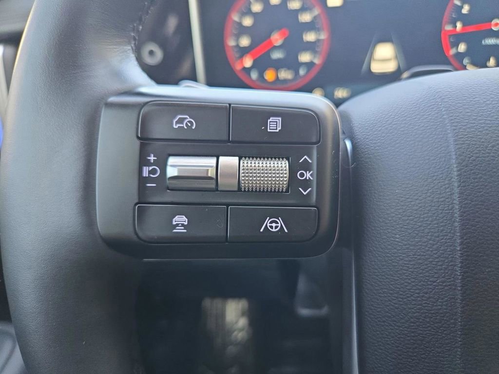 Used 2025 Hyundai Santa Fe Limited image 22