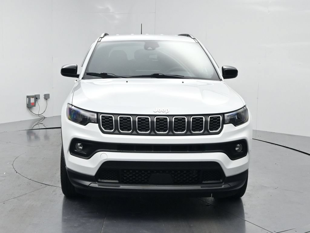 Used 2024 Jeep Compass Latitude AWD/4WD image 20