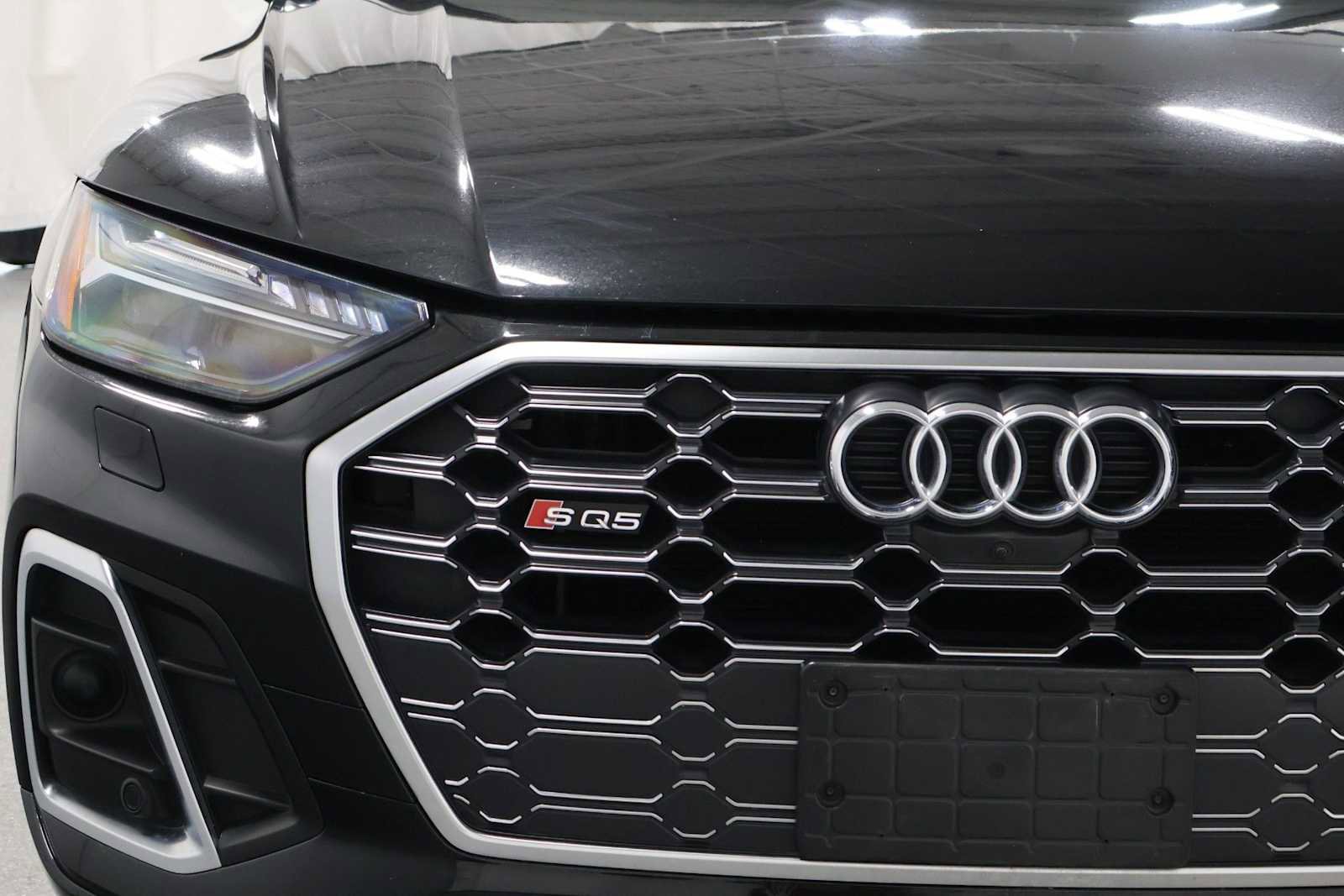 Used 2023 Audi SQ5 Prestige w/ Prestige Package AWD/4WD image 15