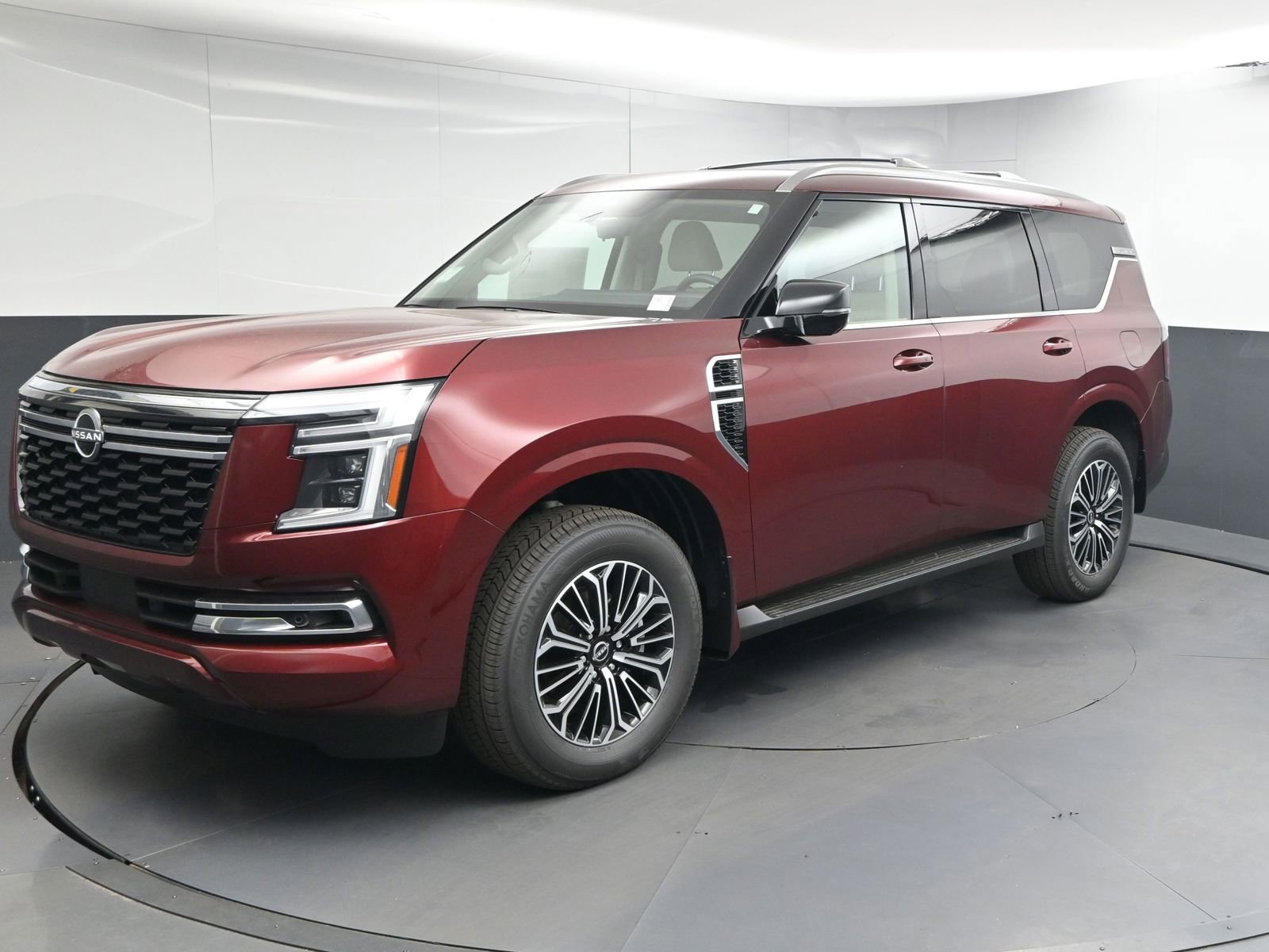 New 2025 Nissan Armada Platinum AWD/4WD image 3