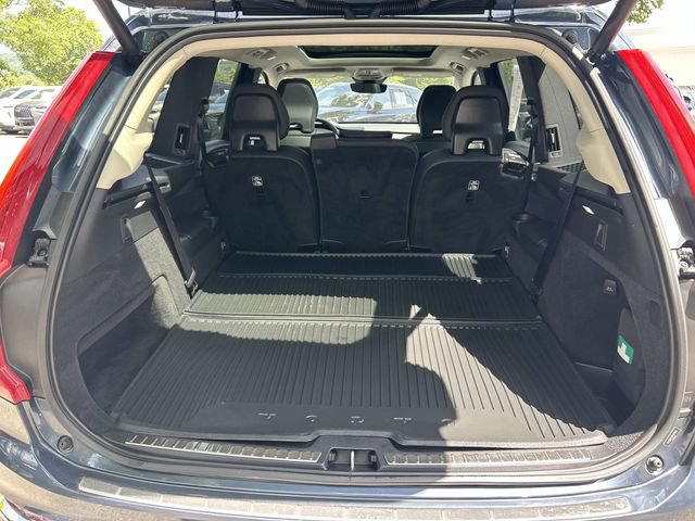 Used 2024 Volvo XC90 B6 Plus w/ Protection Package Premier AWD/4WD image 13
