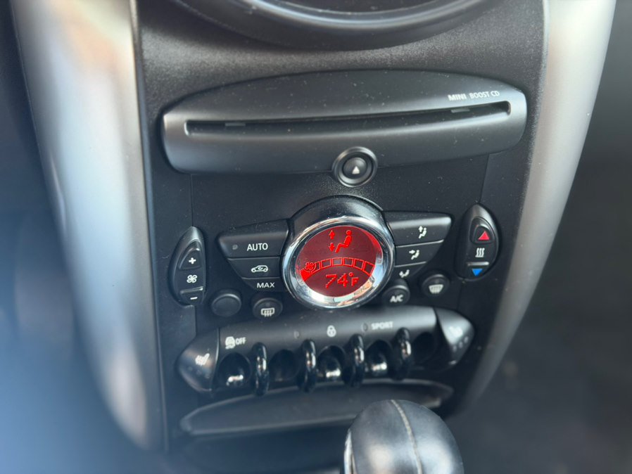 Used 2013 MINI Cooper Countryman FWD image 14