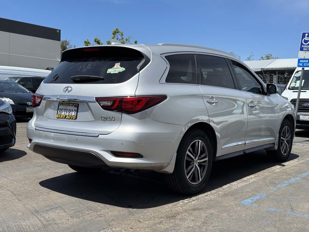 Used 2019 INFINITI QX60 Luxe w/ Essential Package FWD image 14