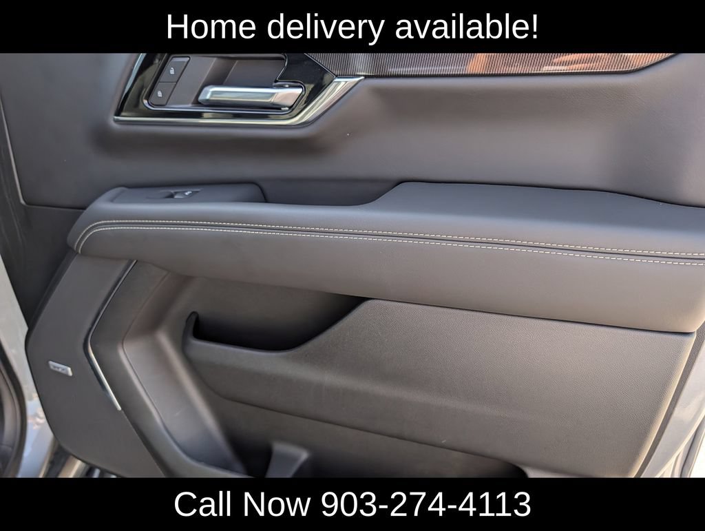 Used 2025 GMC Yukon Elevation w/ Elevation Premium Package AWD/4WD image 40