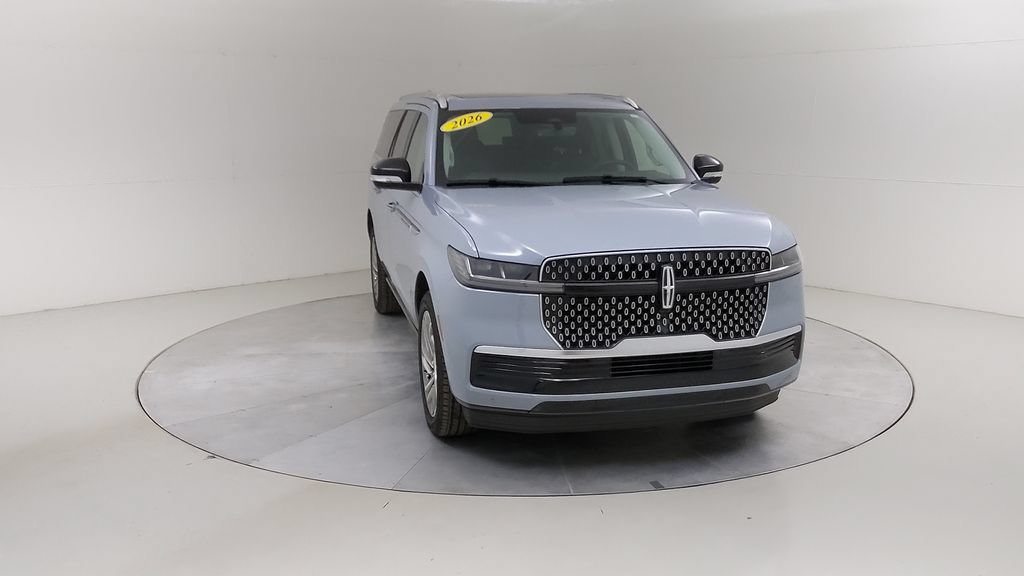 Used 2026 Lincoln Navigator L Reserve AWD/4WD image 11