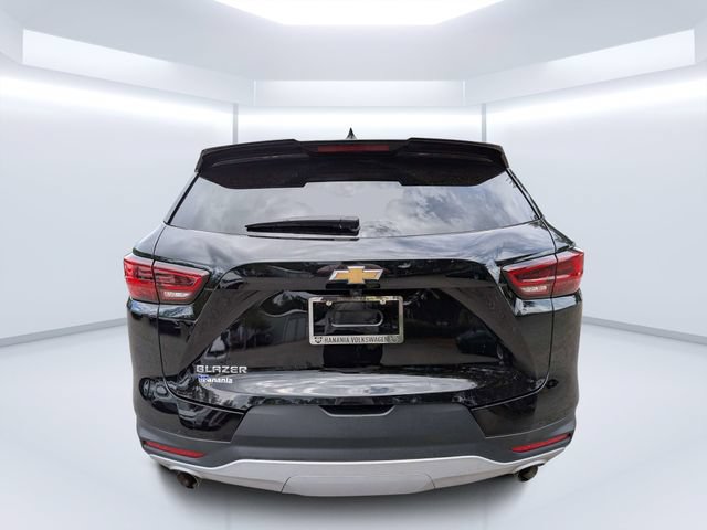 Used 2025 Chevrolet Blazer LT FWD image 4