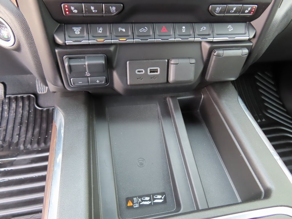 Certified 2023 Chevrolet Silverado 3500 High Country w/ Z71 Off-Road Package image 9