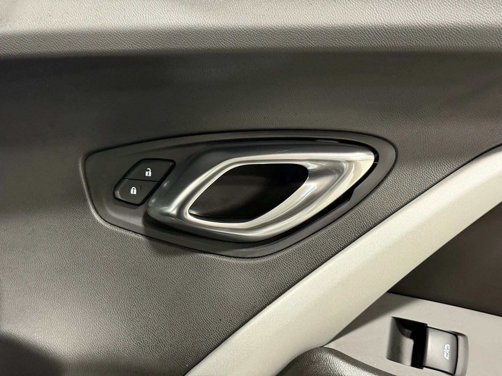 Used 2018 Chevrolet Camaro SS image 45