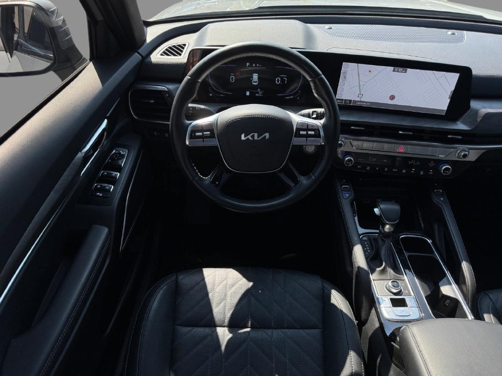 Used 2025 Kia Telluride EX X-Line AWD/4WD image 13