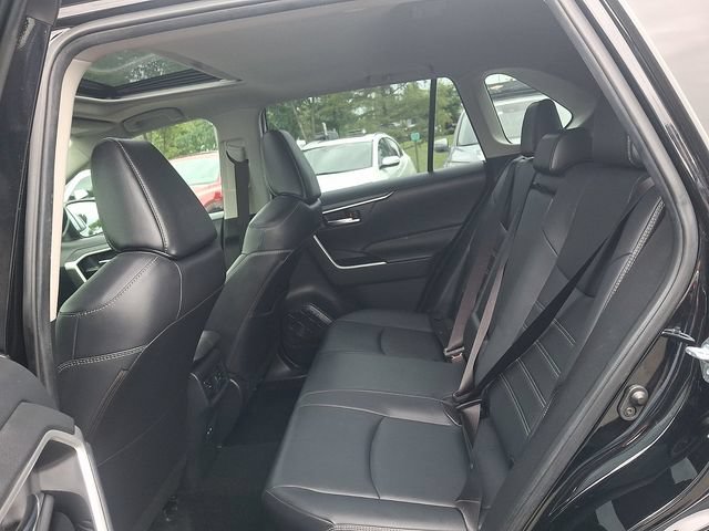 Certified 2022 Toyota RAV4 XLE Premium AWD/4WD image 15