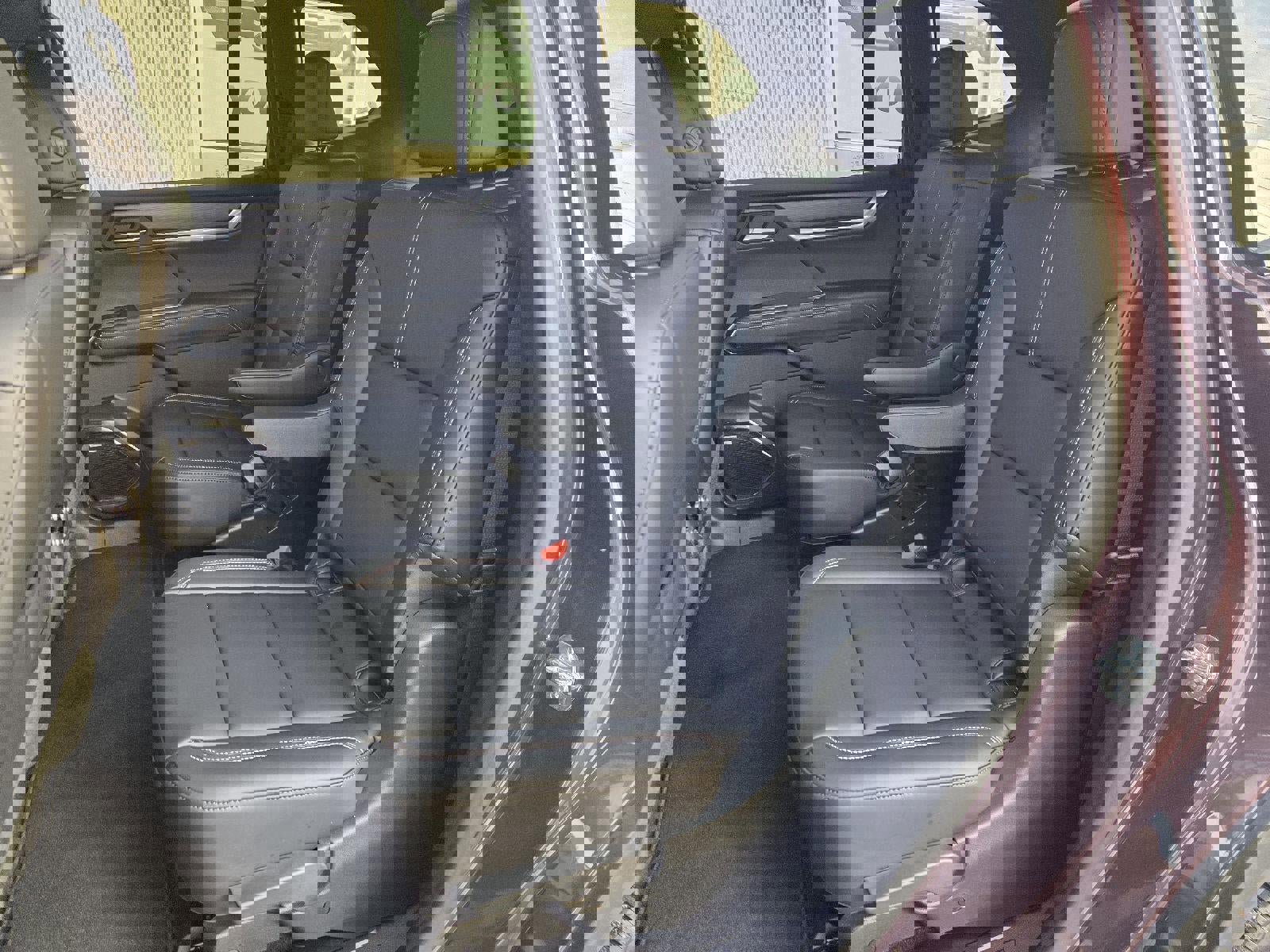 New 2026 GMC Acadia Elevation w/ Elevation Premium Package FWD image 31