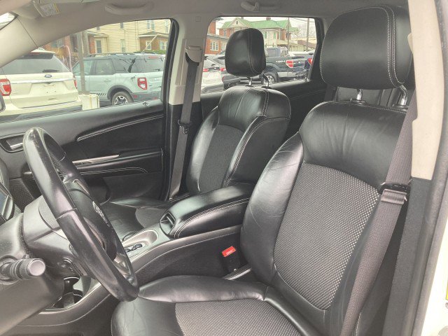 Used 2017 Dodge Journey Crossroad image 9
