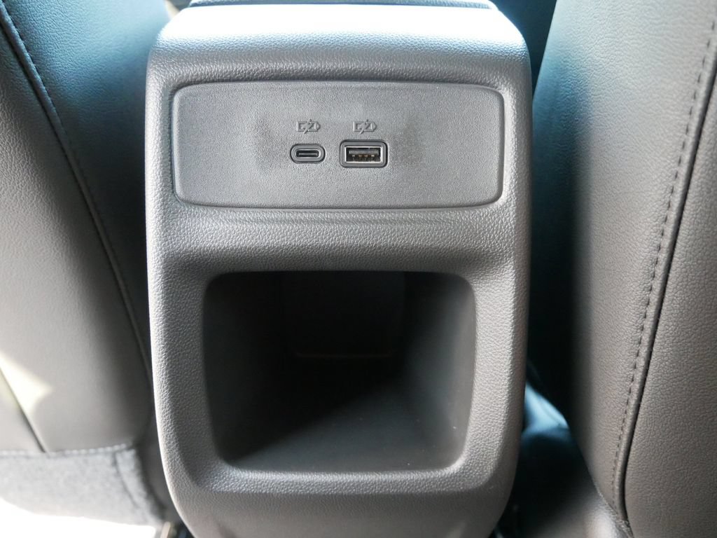 New 2026 Chevrolet Trax LT w/ Driver Confidence Package FWD image 18