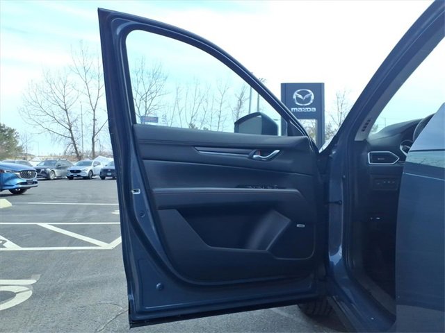 Certified 2025 MAZDA CX-5 Carbon Edition image 23