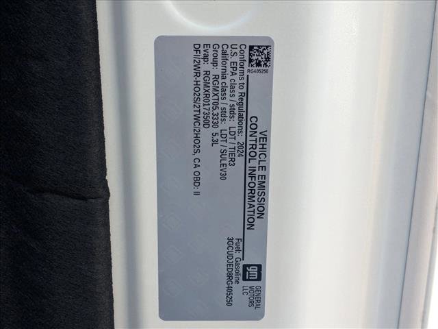 Certified 2024 Chevrolet Silverado 1500 High Country w/ Technology Package image 25