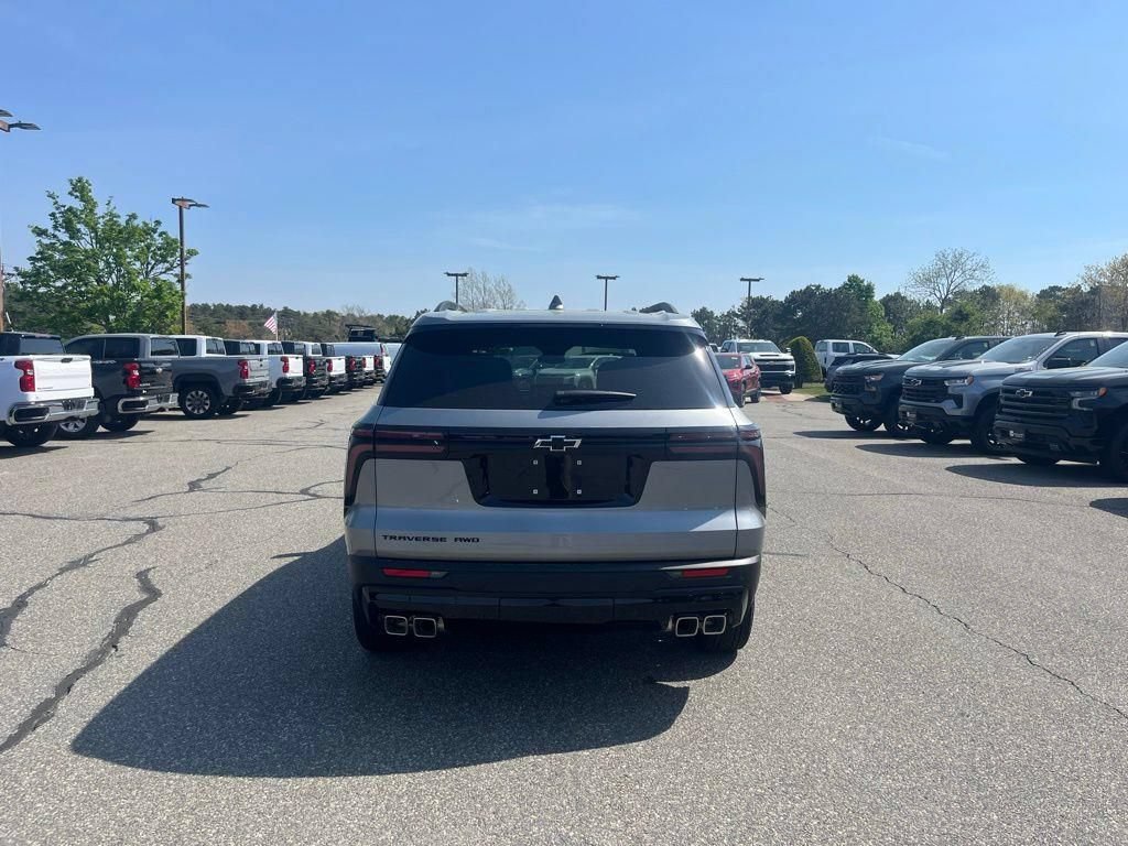 New 2026 Chevrolet Traverse Z71 w/ Driver Confidence Package AWD/4WD image 4