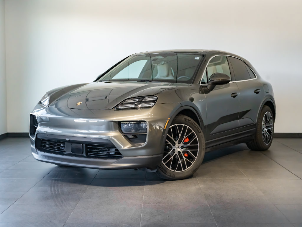 Certified 2025 Porsche Macan 4S Electric AWD/4WD image 1