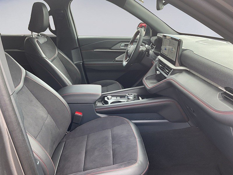 Used 2025 Ford Explorer ST AWD/4WD image 13