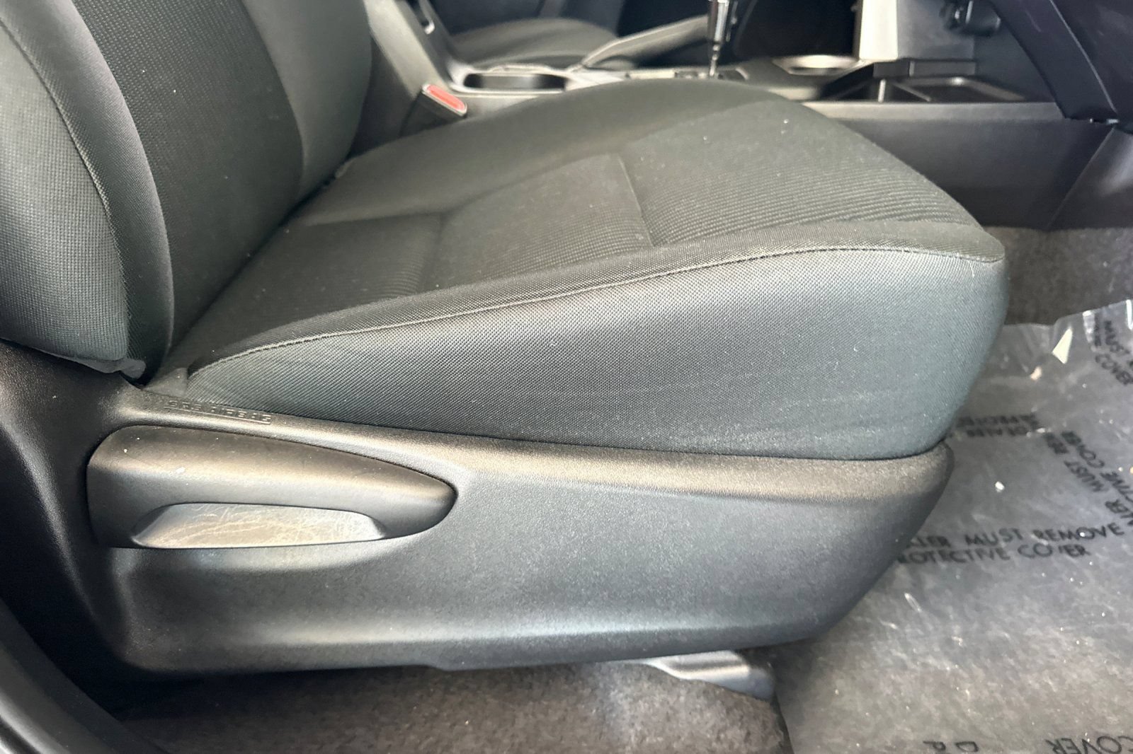 Used 2017 Toyota RAV4 LE w/ All Weather Liner Package FWD image 22