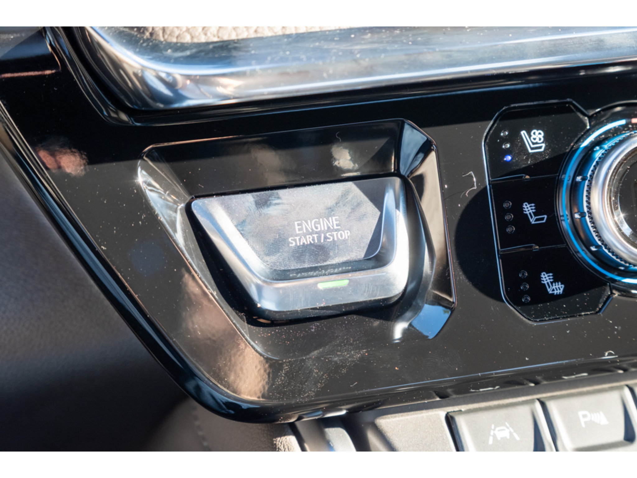 New 2026 GMC Sierra 1500 Denali w/ Technology Package AWD/4WD image 30