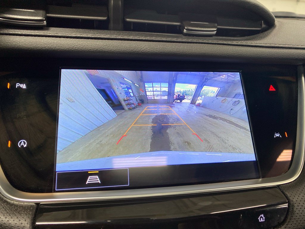 Certified 2024 Cadillac XT6 Luxury w/ LPO, Floor Liner Package AWD/4WD image 47