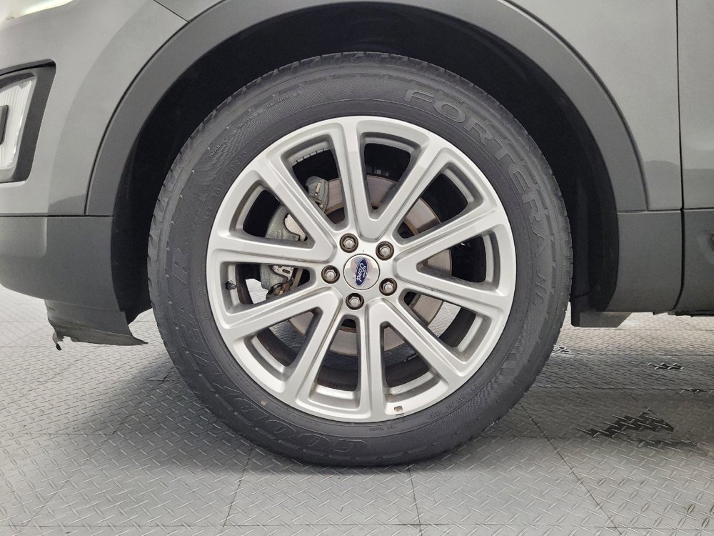 Used 2016 Ford Explorer Limited FWD image 31