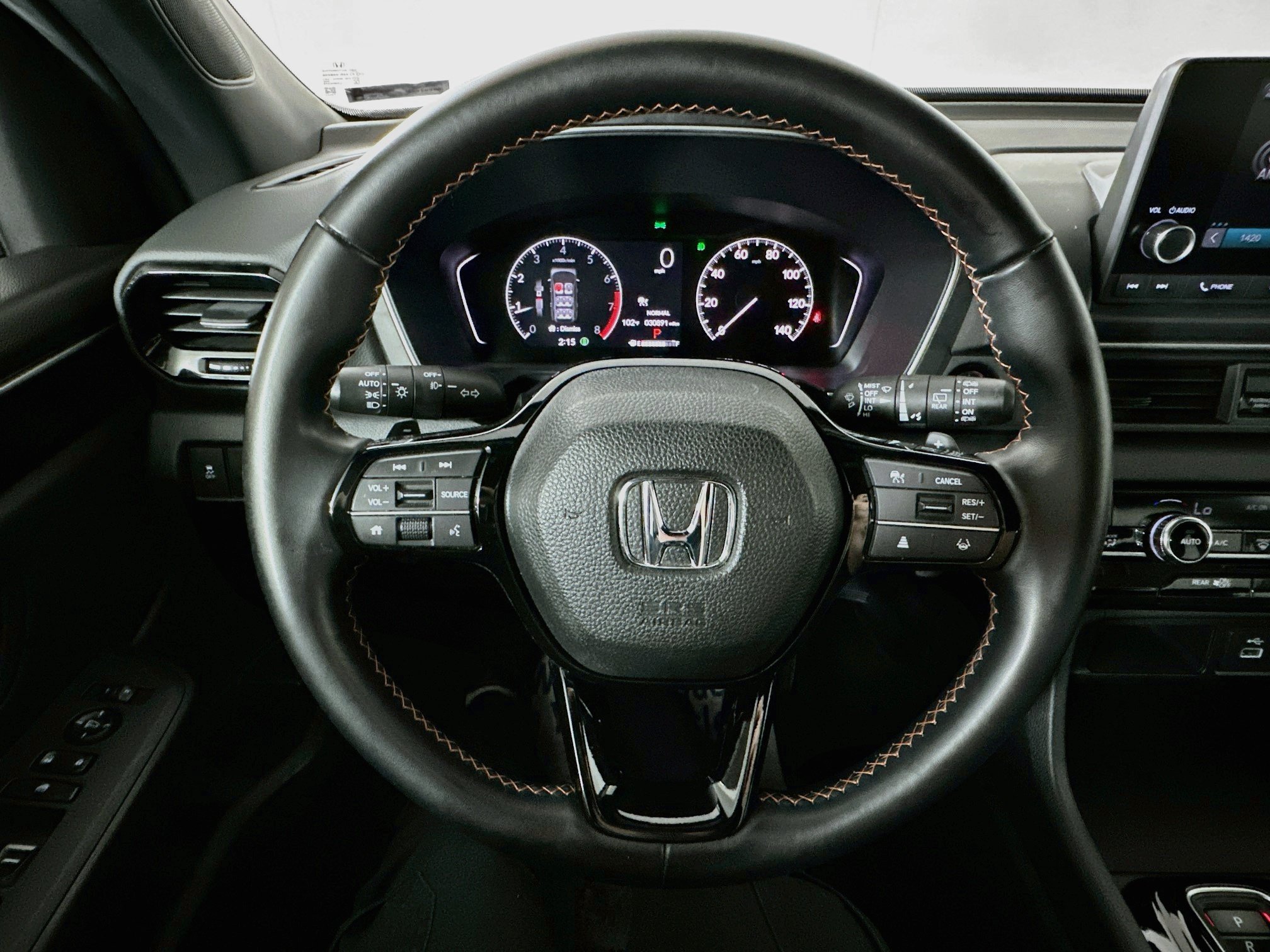 Used 2025 Honda Pilot Sport image 11