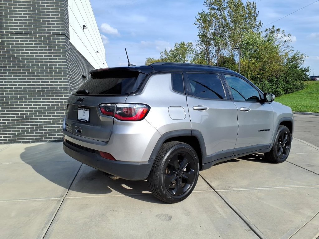 Used 2019 Jeep Compass Latitude AWD/4WD image 7