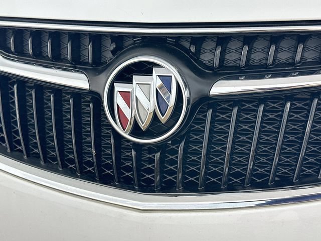 Used 2019 Buick Encore Sport Touring FWD image 23