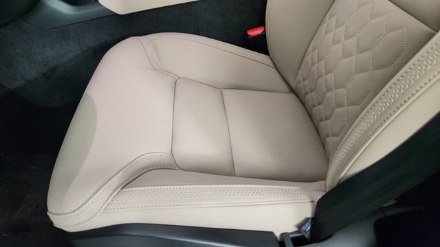 New 2026 Volvo XC90 T8 Plus w/ Protection Package AWD/4WD image 13