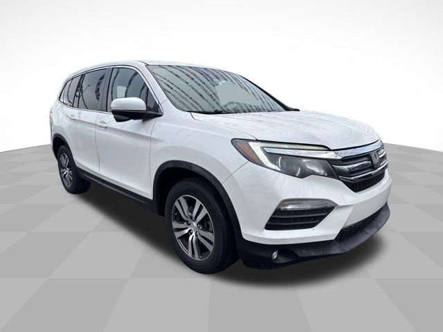 Used 2017 Honda Pilot EX image 3