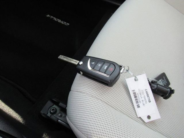 Used 2022 Toyota Corolla LE image 27