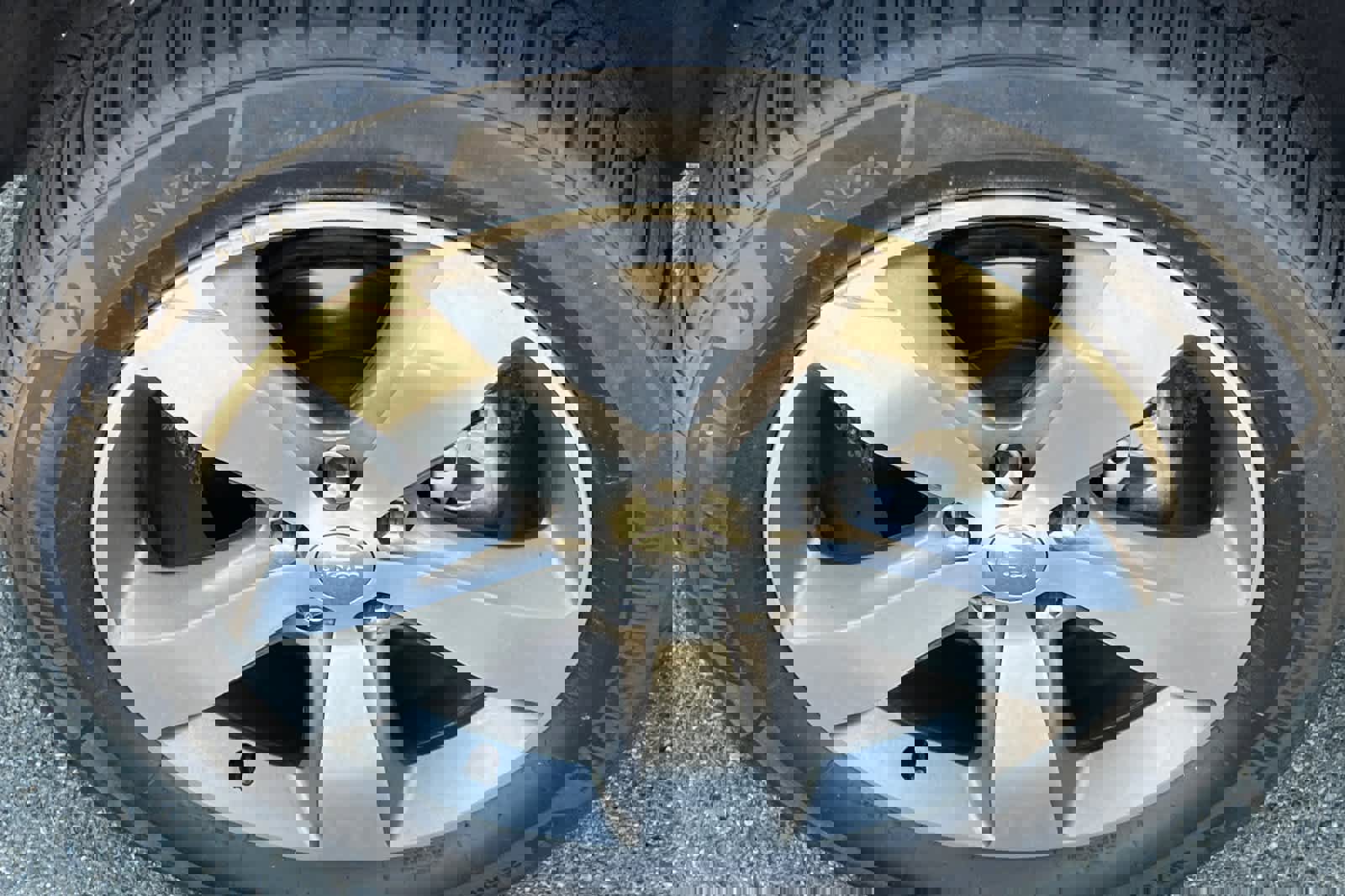 Used 2014 Jeep Grand Cherokee Overland w/ Advanced Technology Group image 10